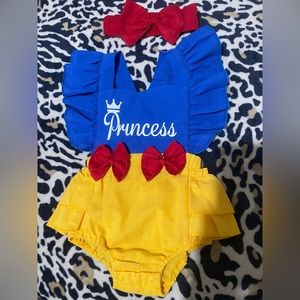 Snow White Costume & Bow Headband/ Size 6-9M/ New!!